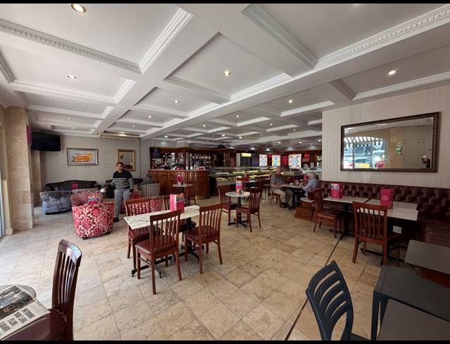 170M² RETAIL TO LET IN GREEN POINT